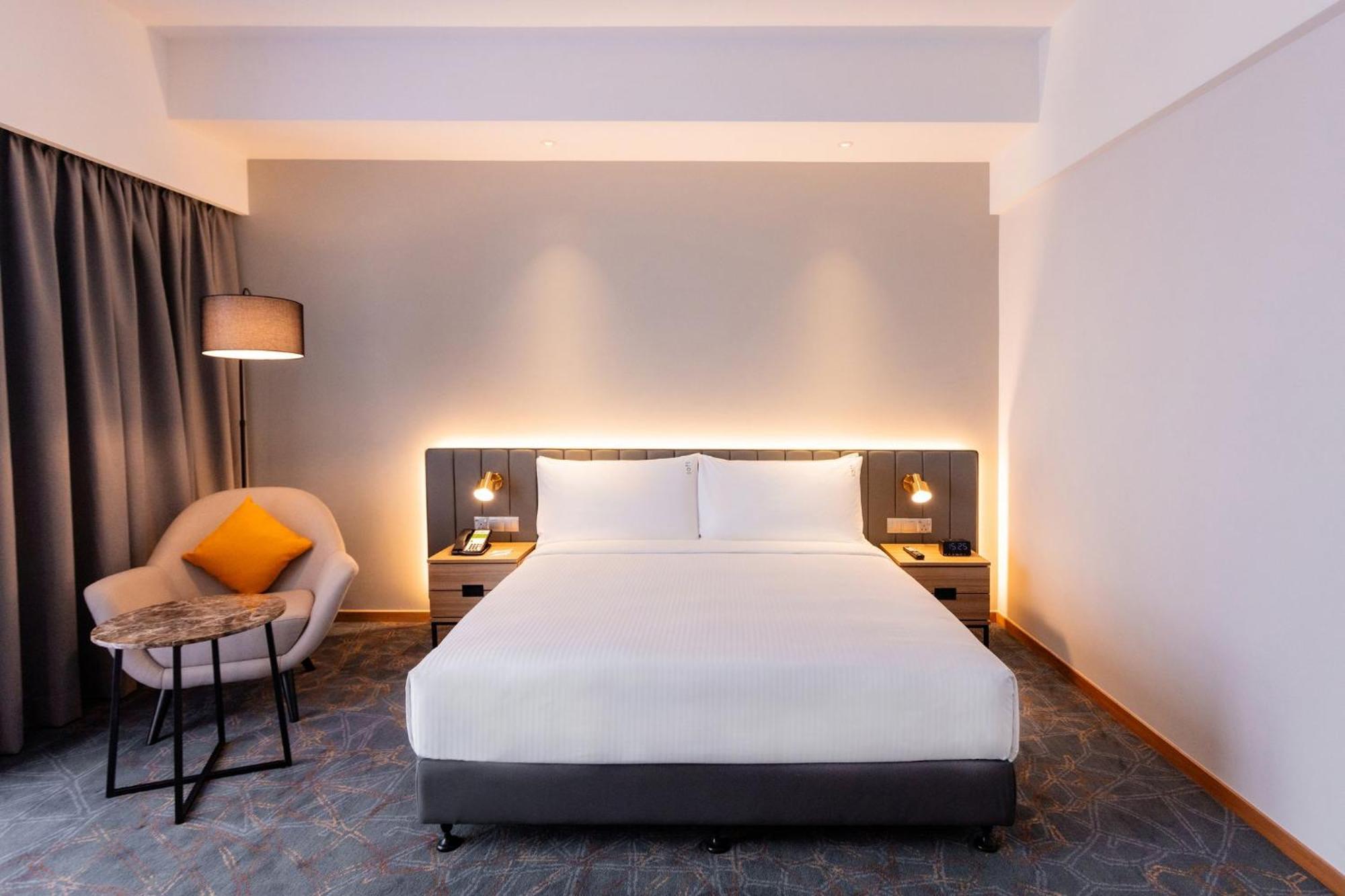 Hotel - Airport 4*