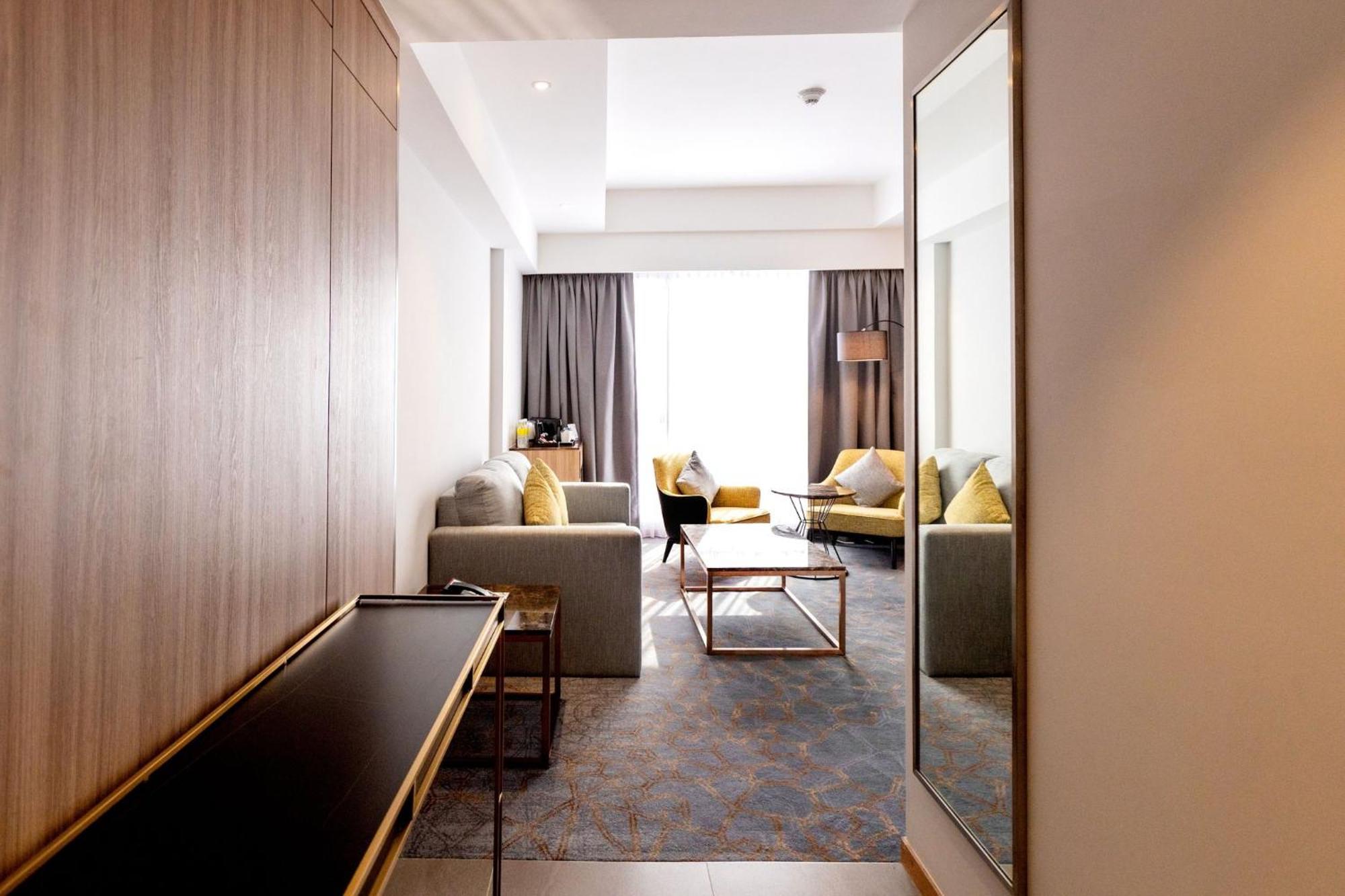 - Airport Hotel Sepang