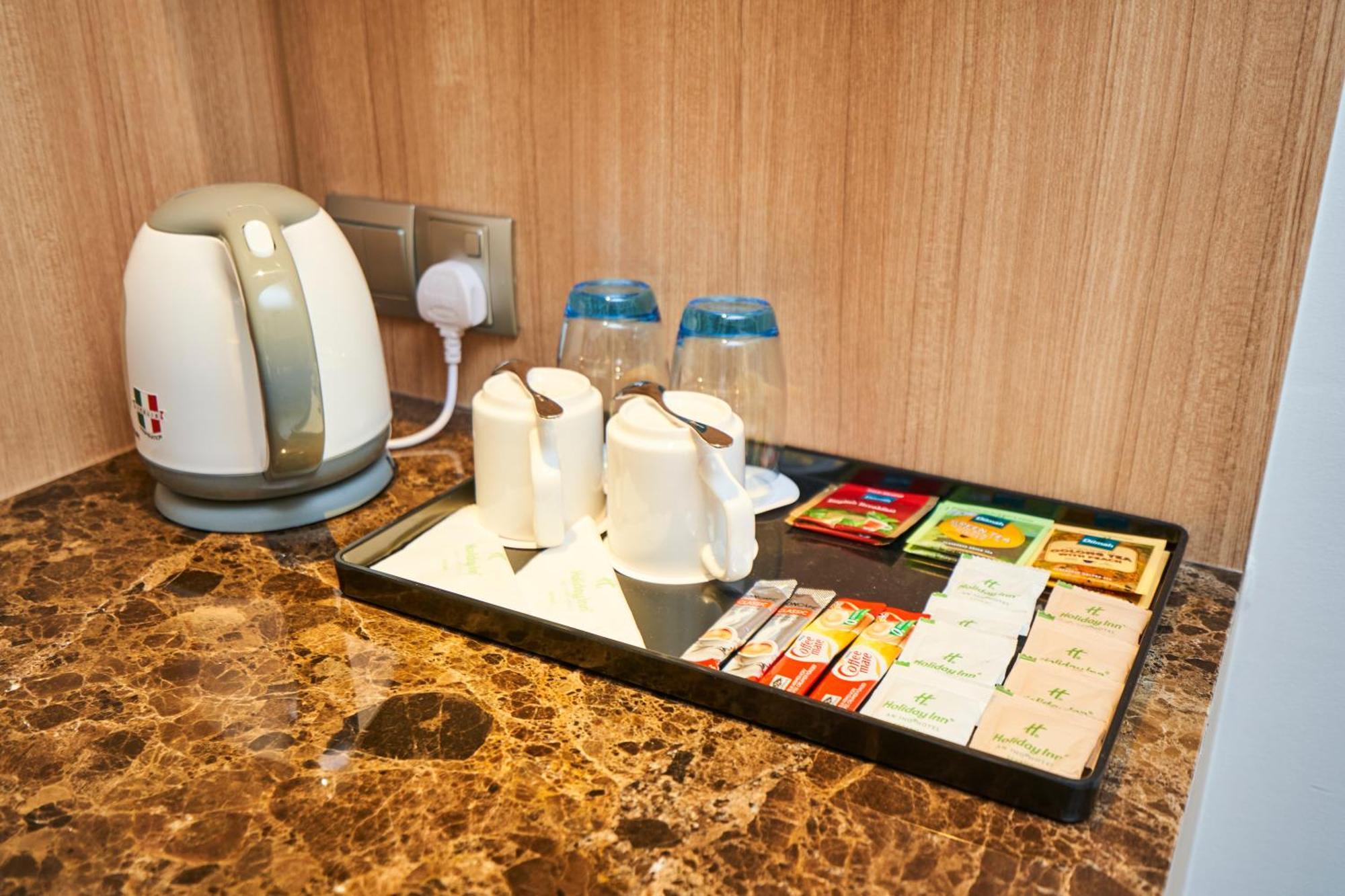 - Airport Hotel 4*